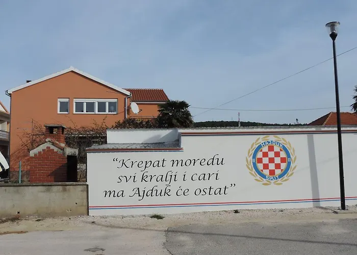 Tina Apartment Bibinje