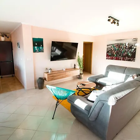Tina Apartament